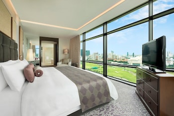 Caroline Astor Suite, 1 King Bed, Golf Course View | 1 bedroom, Frette Italian sheets, premium bedding, down duvets
