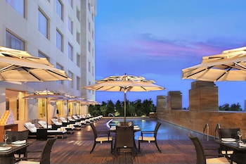 Outdoor pool, pool umbrellas
