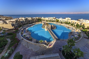 3 indoor pools, 3 outdoor pools, pool cabanas (surcharge)