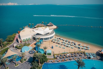 Piscine extérieure, tentes de plage, parasols de plage