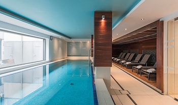 Hochwertige Bettwaren, Daunenbettdecken, Pillowtop-Betten, Minibar