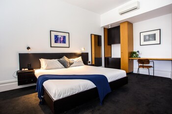 1 chambre, draps en coton égyptien, literie de qualité, coffre-fort