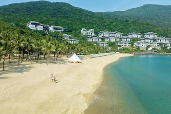 Villa, 3 Bedrooms (Sun Peninsula Residence) | 1 bedroom, minibar, in-room safe, individually decorated