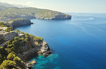 Infinity pool