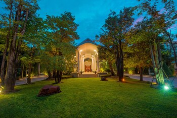 Khu tiếp khách ở sảnh