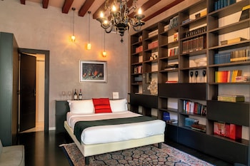 Deluxe Condo, Annex Building (San Polo District) | Private kitchen