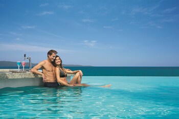 3 outdoor pools, pool umbrellas