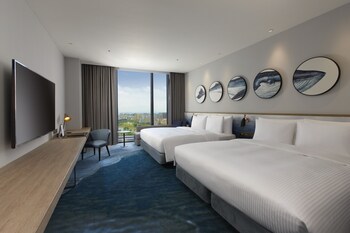 In-room safe, desk, blackout drapes, free WiFi