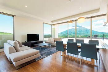 ペントハウス 3 ベッドルーム (3 Bedroom Penthouse Annupuri View) | マウンテン ビュー