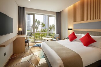 Family Twin Room