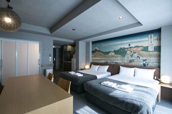 Standard Twin Room | In-room safe, blackout drapes, bed sheets