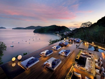 Vila, 2 quartos, vista para o mar (24 hrs. butler service) | Vista para praia/oceano