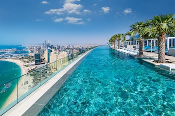 4 piscines extérieures, tentes de plage, parasols de plage
