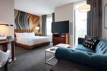 The Grand Den Mobility-Accessible Suite with Roll-In Shower | Accessible bathroom