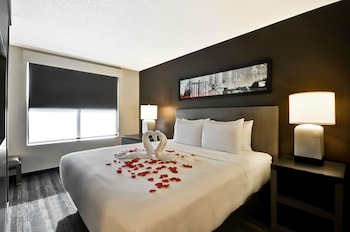 Check-in/check-out kiosk