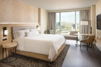 Rooftop bar, alfresco dining, open daily