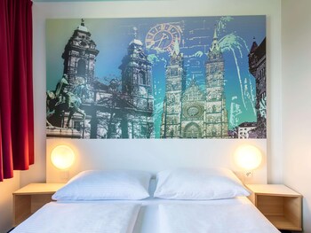 Doppelzimmer | Schreibtisch, schallisolierte Zimmer, kostenloses WLAN, Bettwäsche
