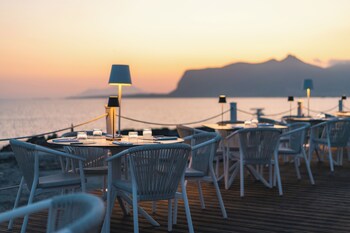 Alfresco dining 