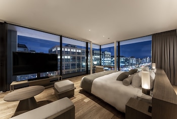 Habitación doble, para no fumadores, en esquina (Balcony) | Caja de seguridad en la habitación y tabla de planchar con plancha