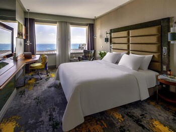 Colazione a buffet, servita tutte le mattine (30 EUR a persona)