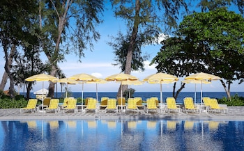 Outdoor pool, open 7:00 AM to 8:00 PM, free pool cabanas, pool umbrellas