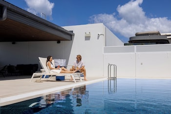 Outdoor pool, pool loungers