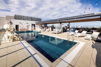 Outdoor pool, sun loungers