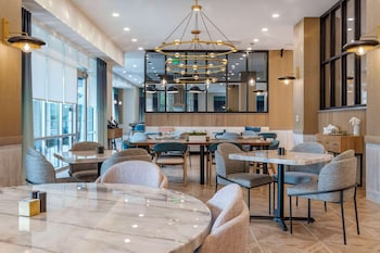 Breakfast and dinner served, American cuisine