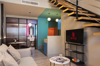 Chambre Duplex Ville, 1 chambre, terrasse, vue sur la ville | 1 chambre, espace de travail pour ordinateurs portables