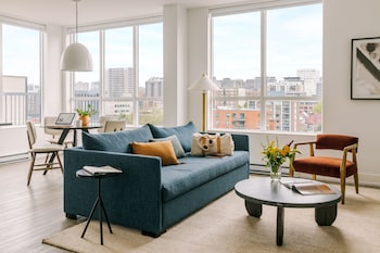 1 bilik tidur, dilengkapkan perabot secara berasingan