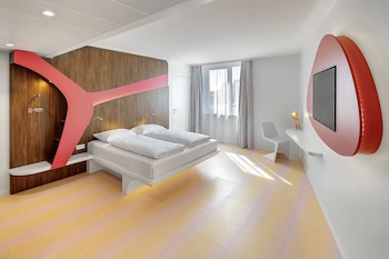 Daily buffet breakfast (EUR 15.90 per person)