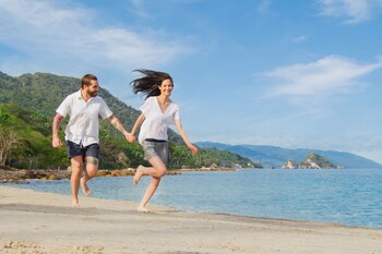 4 piscines extérieures, cabanas gratuites, parasols