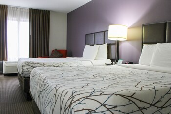 Premium bedding, Tempur-Pedic beds, desk, blackout drapes