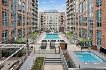 Outdoor pool, pool loungers