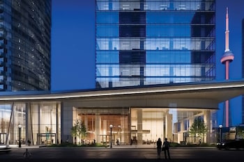 Appartement luxueux, 2 chambres, balcon, vue sur le lac | 1 chambre, bureau, espace de travail pour ordinateurs portables