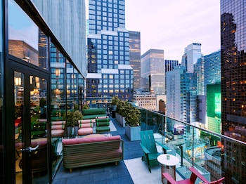 Bar (en la propiedad)