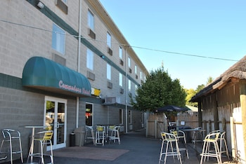 Piscine extérieure, accÚs possible de 11 h à 18 h, cabanas (supplément)