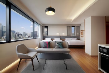 1 bedroom, premium bedding, down duvets, in-room safe