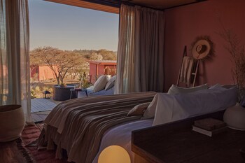 Room (VISTA)