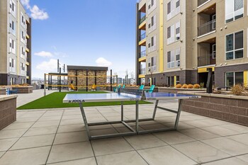 Classic Apartment, Non Smoking (Self Check-in with Virtual Front Desk) | Dining room