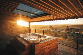 Superior Suite | Bathroom