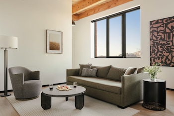 1 Schlafzimmer, individuell dekoriert, individuell eingerichtet