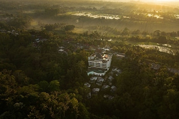 Puri Nadi Pool Villa | 露台/庭院