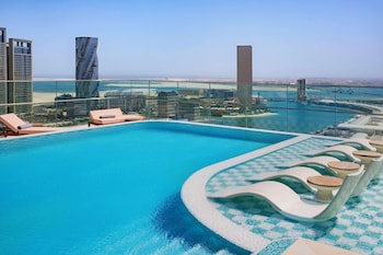Breakfast, lunch, dinner served; Fusion cuisine, beach views 