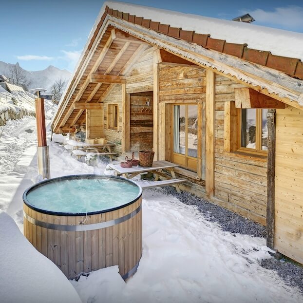 Parcourez les locations de vacances dotées d’un bain à remous.