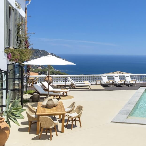 Trouvez des locations de vacances au bord de l’eau à Gérone, en Espagne.