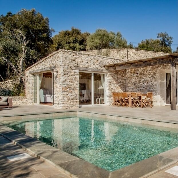 Réservez cette location de vacances à Bonifacio, en Corse-du-Sud.