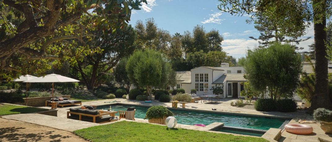 Find top-rated vacation homes by using Vrbo's search filters.