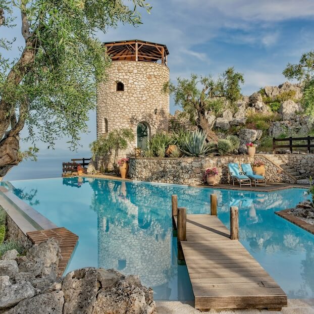 Réservez cette location de vacances avec piscine à Corfou, en Grèce.