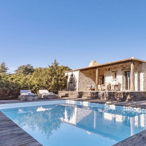 Réservez une location de vacances prisée à Bonifacio, en Corse-du-Sud.